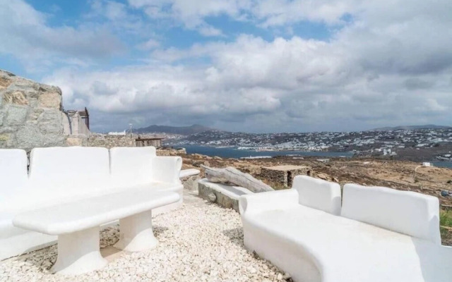 White Stone Mykonos