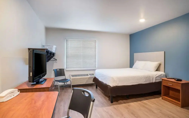 WoodSpring Suites Gainesville