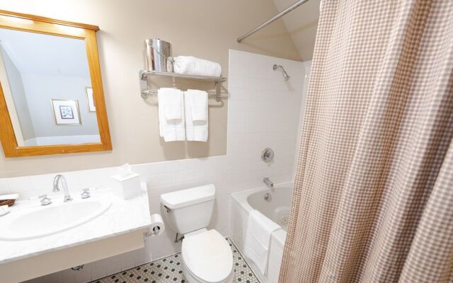 Captain Henderson House