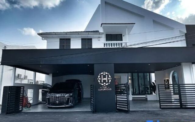 The Luxurious 168 Cruise, Melaka