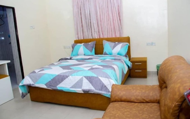 D Dov Guest House