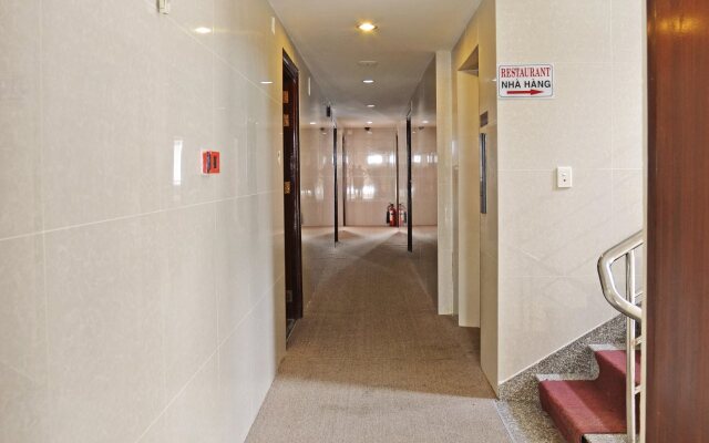 Kin Hotel Ly Tu Trong