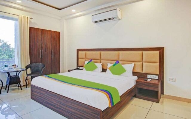 Treebo Aviraj Inn