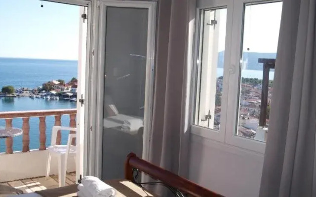 ?otel ?lympiada