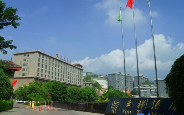 Yunti Hotel
