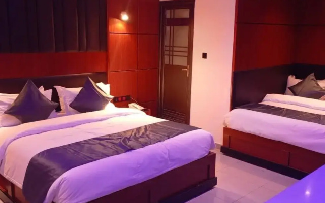 West-Swiss Hotel