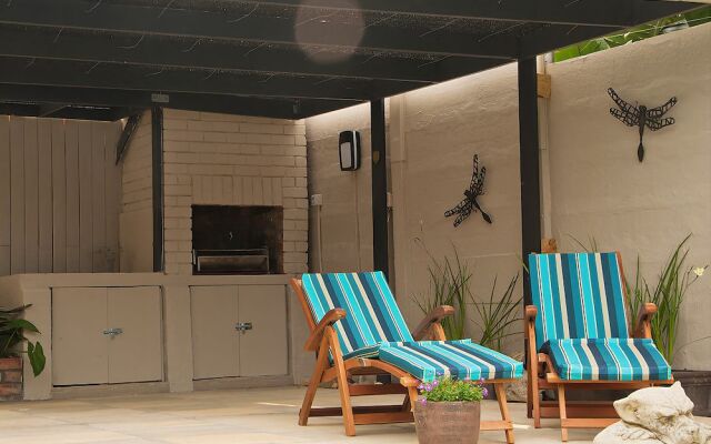 Somersby Guest House