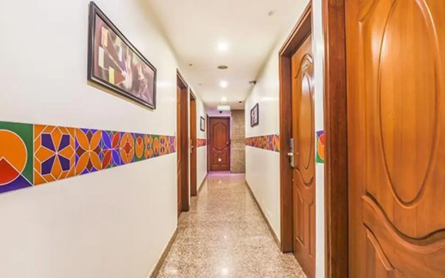 Fabhotel Sri Krishna Suites