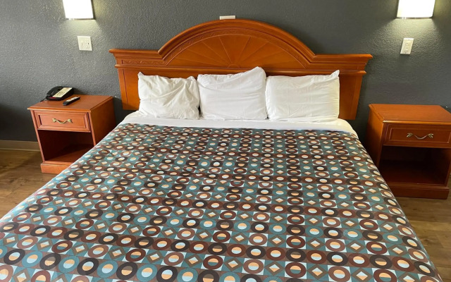 Budget Inn Greenville By Hotel O I-85