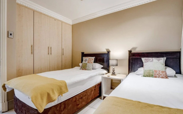 Luxury 2 Bedroom Durban Point Waterfront Apartment