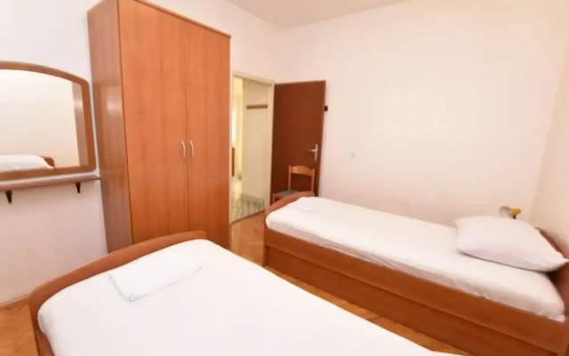 Apartment Damir