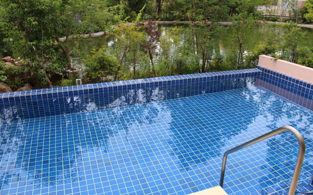 Koyaru-no-sato Doggys Island