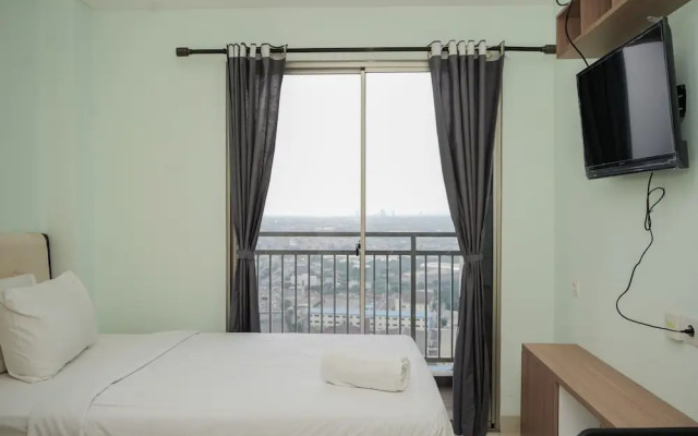 Simply Good Studio Apartment at Springwood Residence