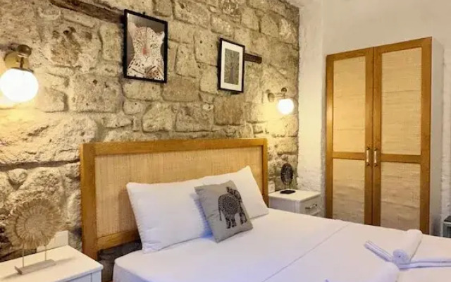 The Comelly Alaçatı