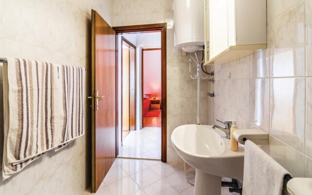 Stunning Home in Fazana With Wifi and 2 Bedrooms