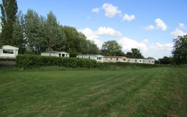 Fenlake holiday accommodation