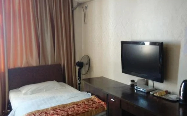 Yurui Business Hotel