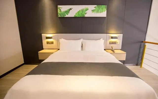 Up And In Zhejiang Shaoxing Zhuji Fengqiao Town