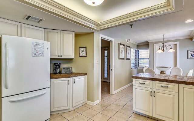 Inlet Reef 109 3 Bedroom Condo by RedAwning