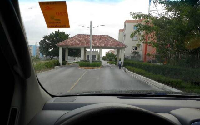 J&R Apartamento Serena Village