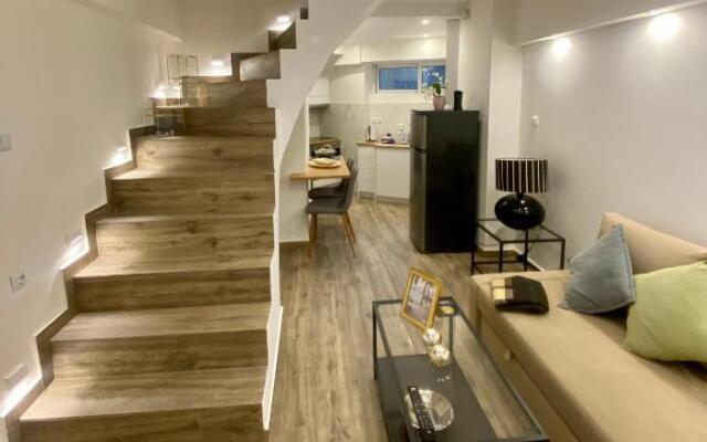 Seaside comfy apartment/ Palaio Faliro