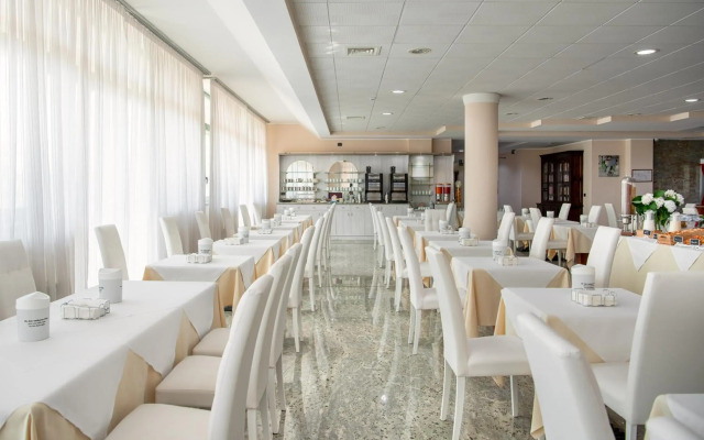 Rivoli Hotel