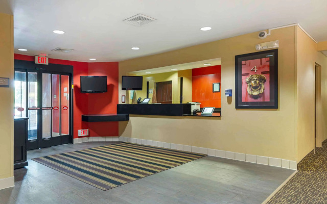 Extended Stay America Select Suites Hartford Manchester