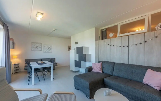 Cozy Beach Side Apartment