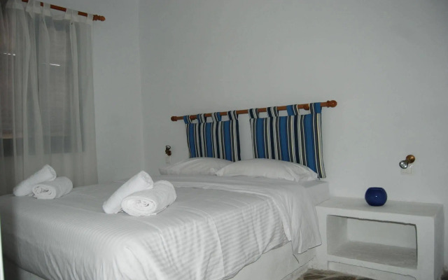Okirroi Villas