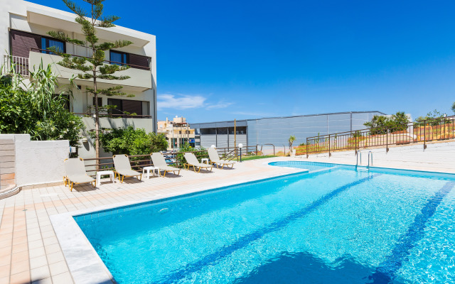 Eltina Hotel