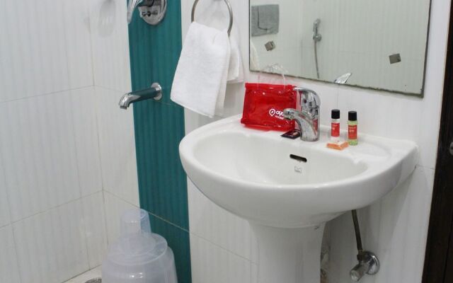 OYO 2680 Hotel Presidency