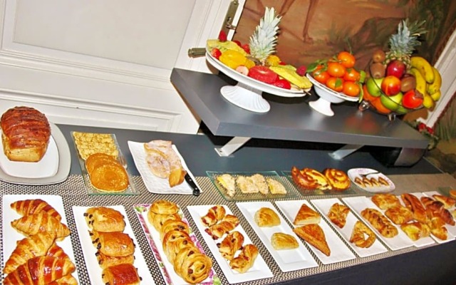 Hôtel la Tour Perrier