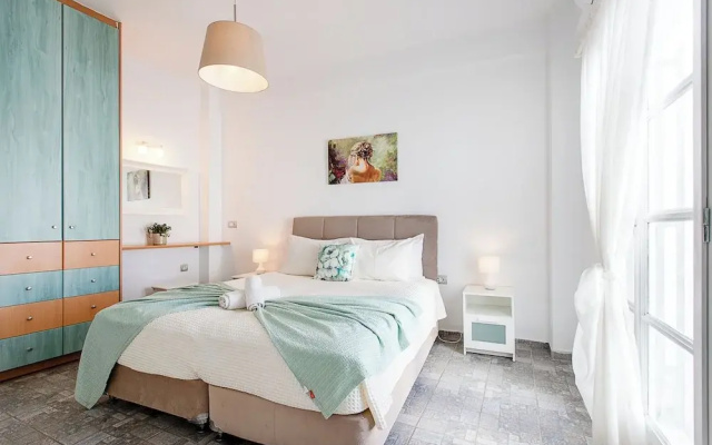 Santorini Villatzio Suites