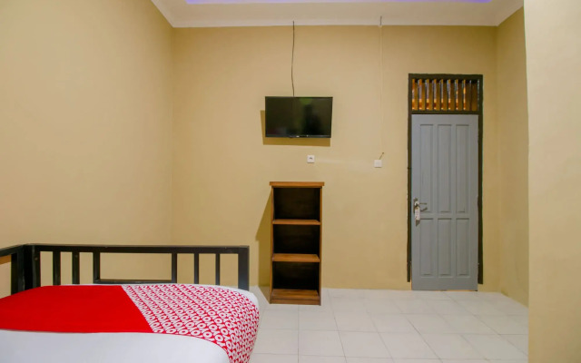 OYO 867 Bettah Coba Homestay