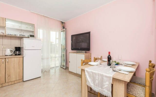 Nice Home in Matulji With Wifi and 1 Bedrooms