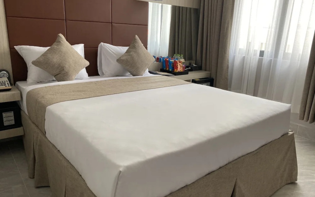 Holiday 2 Hotel
