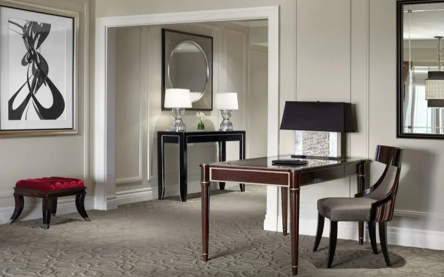 The Palazzo Prestige Club Lounge