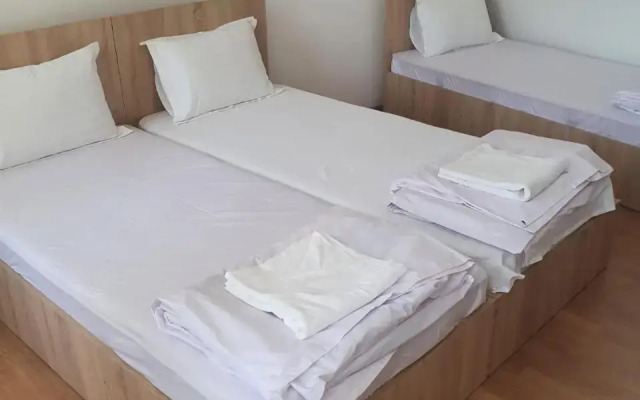 Cazare - Accommodation