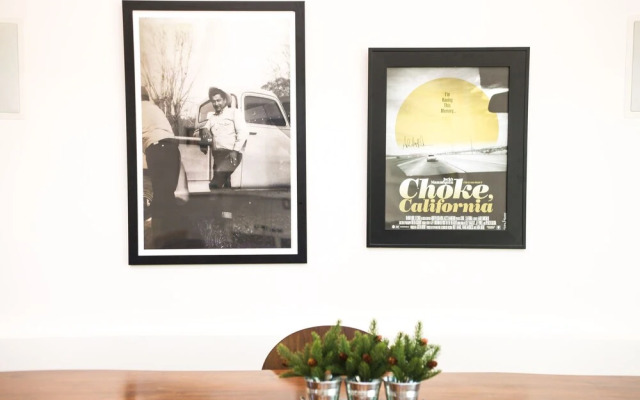 Nashville Sophistication Large Stylish Home + Private Studio!