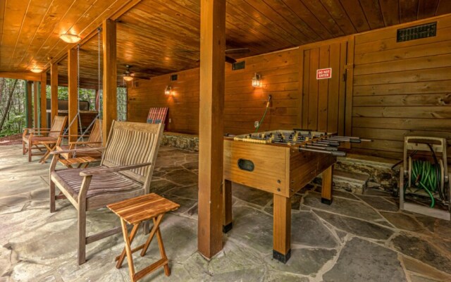 Castaway by Escape to Blue Ridge