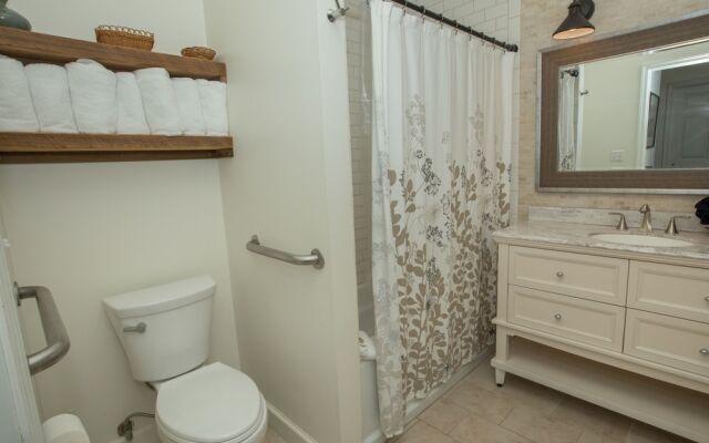 The Castle Destin - 4 Br Home