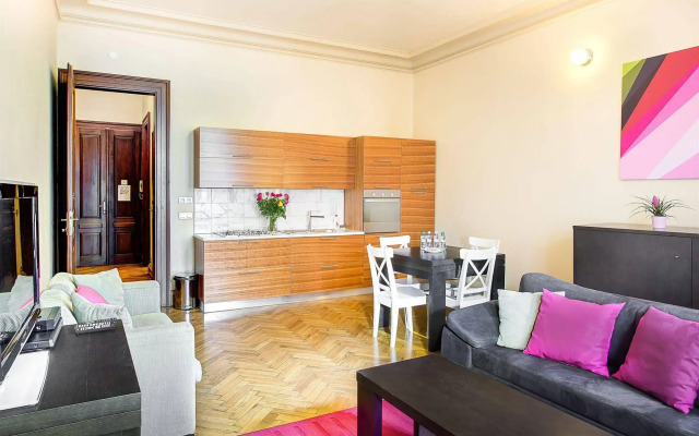 Art House Apartments by Adrez Living