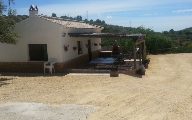 Rustic house in La Higuera (El Torcal de Antequera).