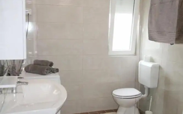 Barbara's 3 Bedroom Apartment