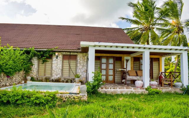 Malcom Residence