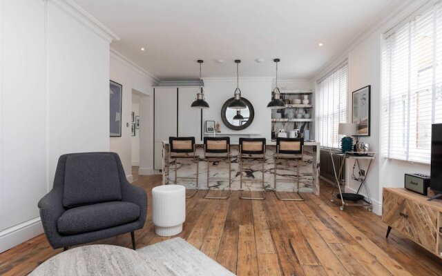 Stylish 2 Bedroom Apartment Near Oxford Street