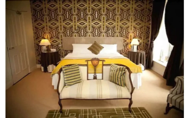 The Mustard Seed at Echo Lodge