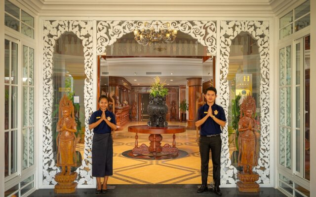 Dragon Royal Angkor Hotel