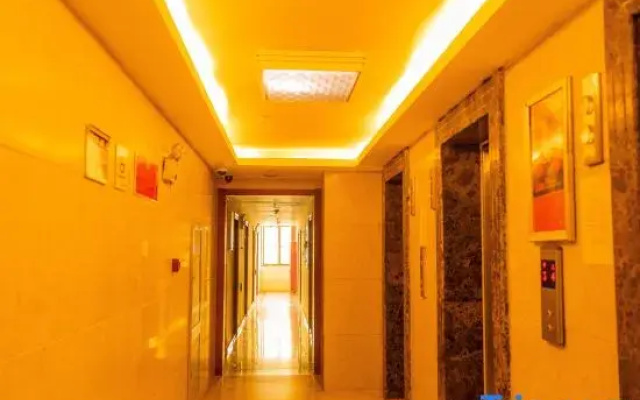 Cixi Jiahao Hotel (Hangzhou Bay Century City)