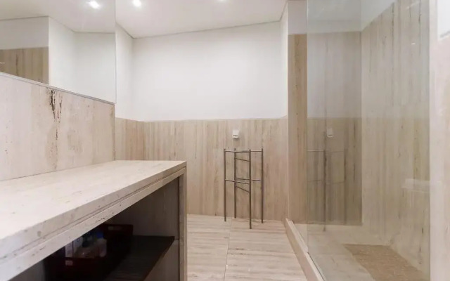 Apartamento Moderno na Graça/ Alfama